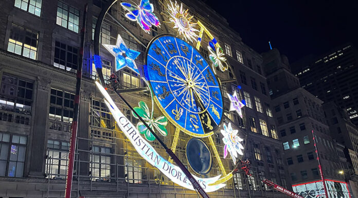 Saks Christmas Lights Show